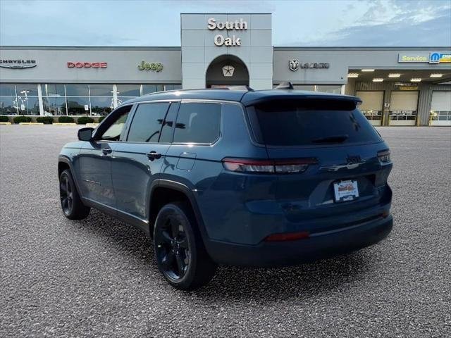 New 2026 Steel Blue Jeep Limited image 3