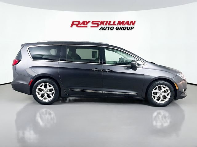 2019 Chrysler Pacifica Touring L Plus - Photo 8