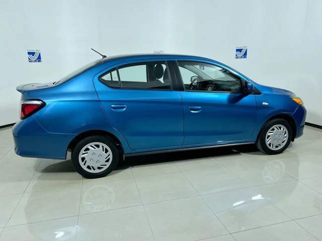 Used 2023 Sapphire Blue Metallic Mitsubishi ES image 8