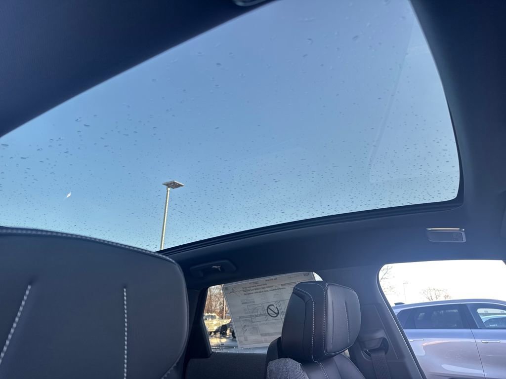 2026 Cadillac OPTIQ Sport - Photo 20