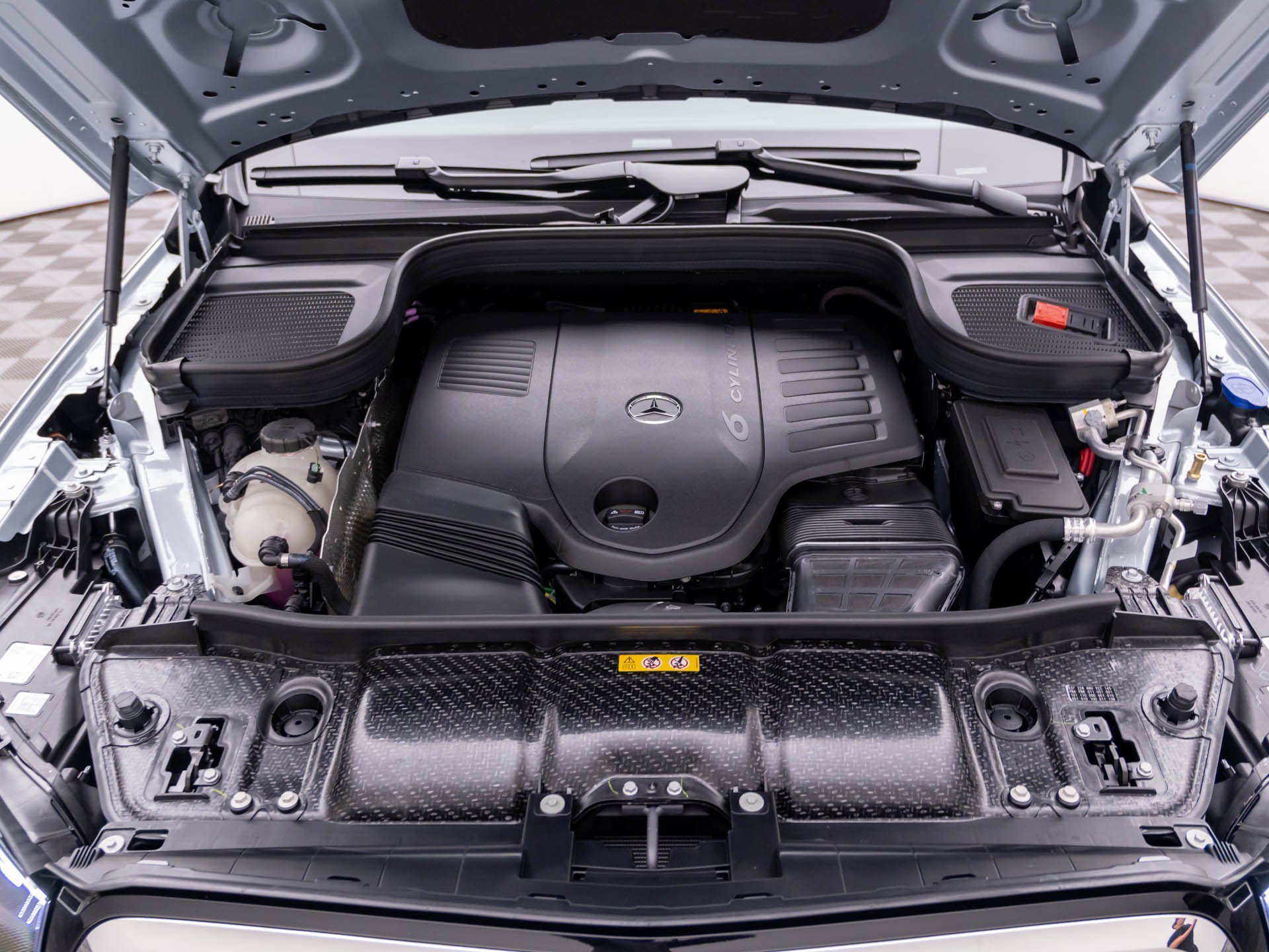 New 2027 Silver Mercedes-Benz GLE 450 image 31