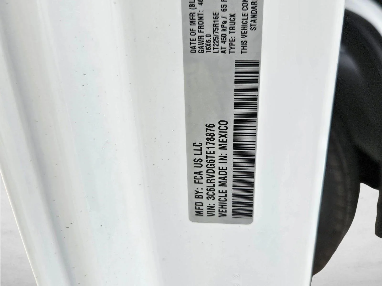 New 2026 Bright White Clearcoat RAM Tradesman image 16