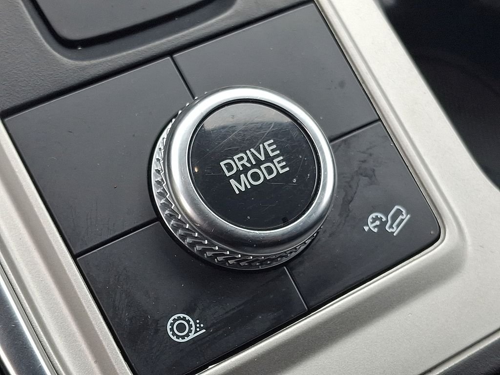 Used 2023 Gray Ford XLT image 23