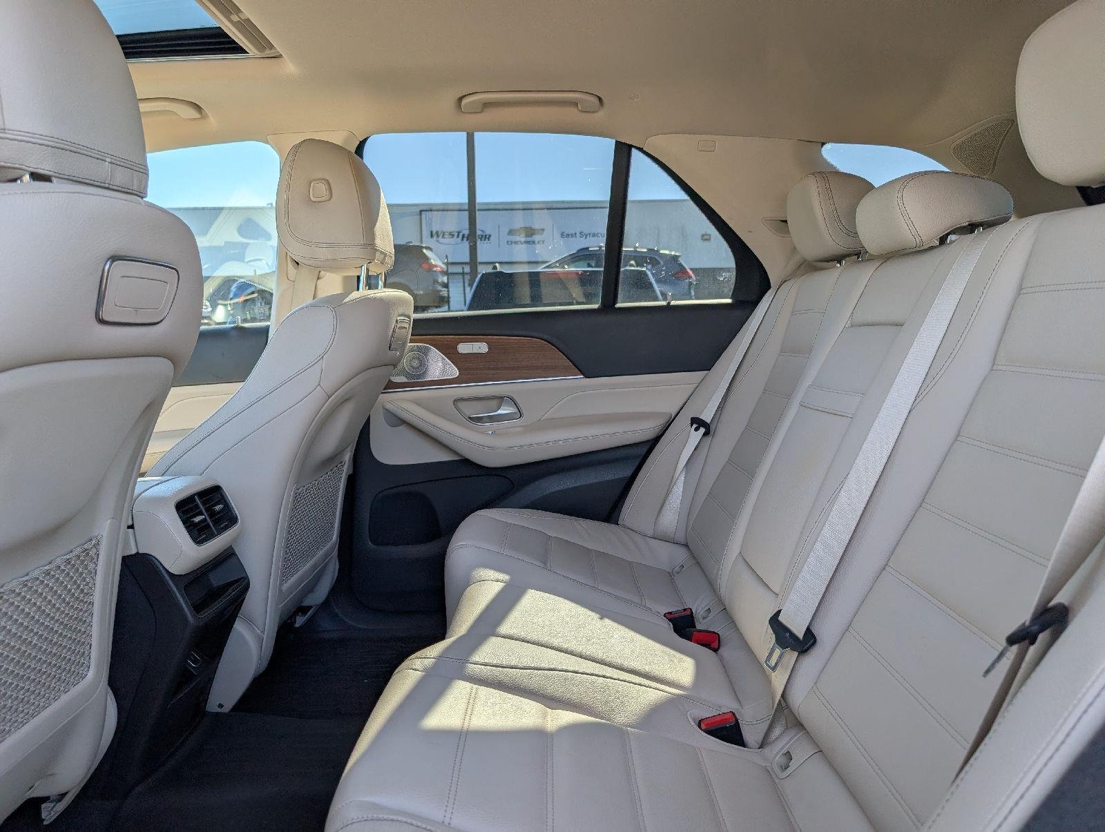 Used 2020 Polar White Mercedes-Benz GLE 350 image 10