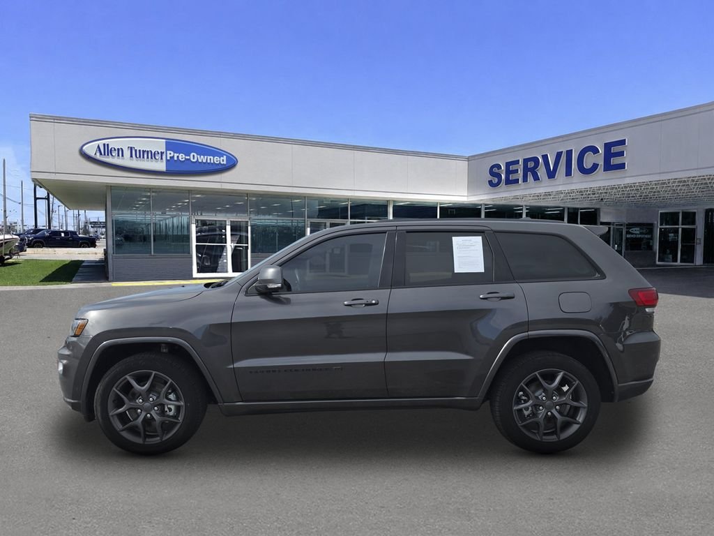 Used 2021 Granite Crystal Metallic Clearcoat Jeep Limited image 5