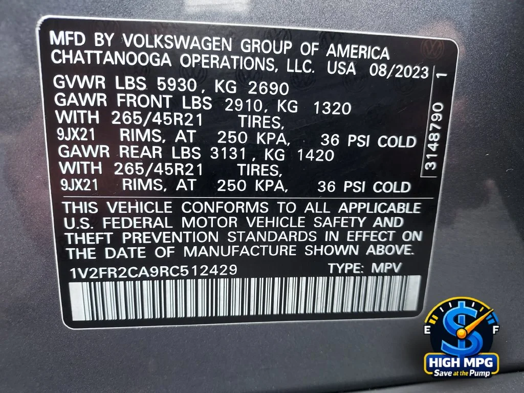 Used 2024 Gray Volkswagen 2.0T SEL Premium R-Line image 38