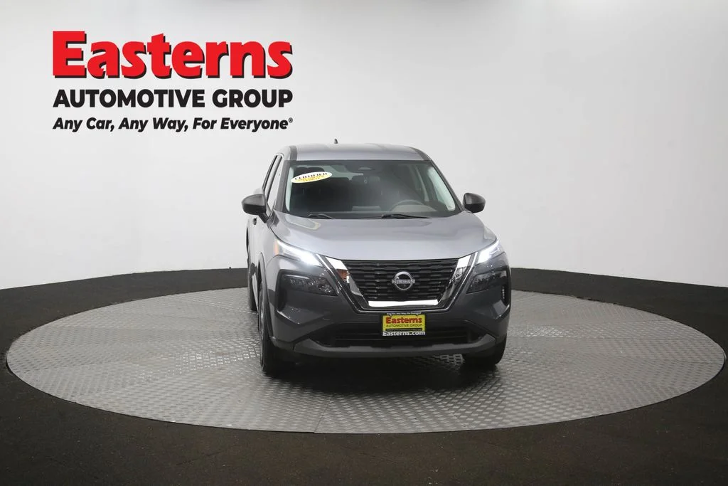 Used 2023 Gray Nissan S image 51