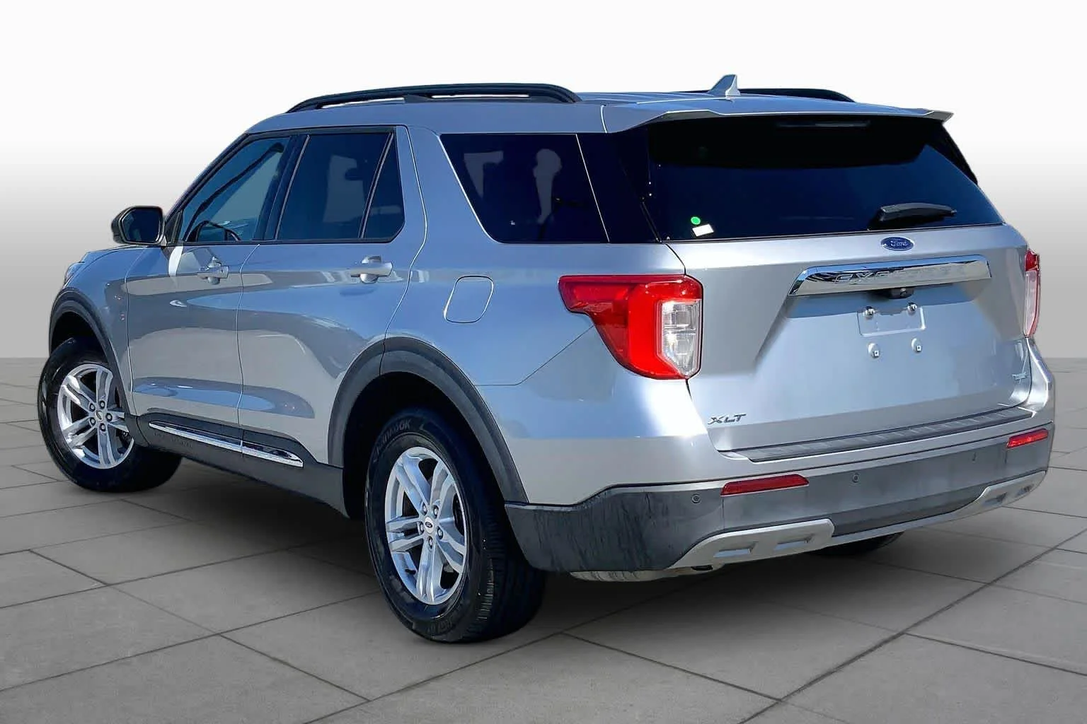 Used 2020 Iconic Silver Metallic Ford XLT image 11