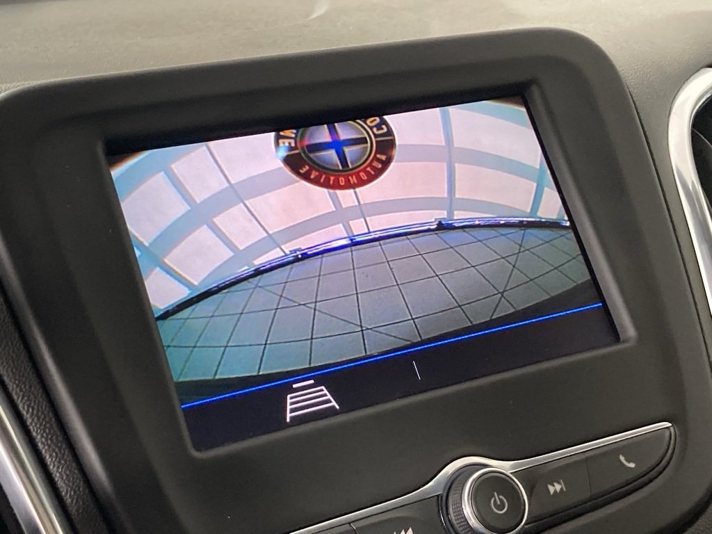 2020 Chevrolet Equinox LT photo 4