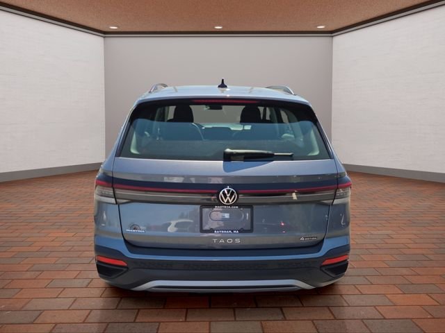 Certified Used 2025 Gray Volkswagen 1.5T S image 24