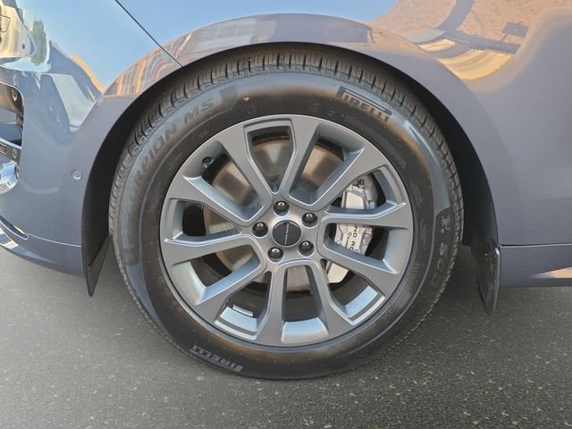 New 2026 Varesine Blue Land Rover Dynamic SE image 22