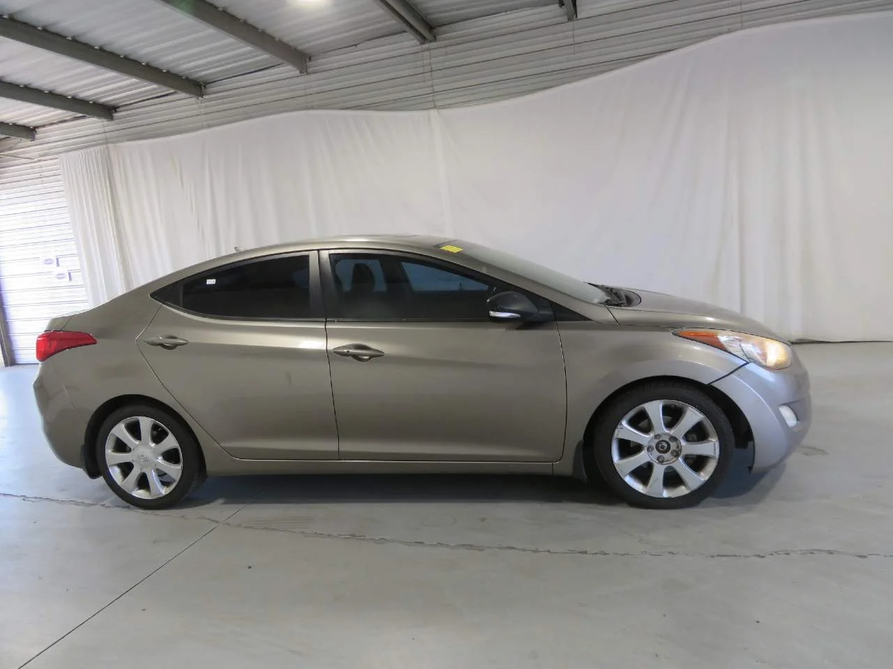 2013 Hyundai Elantra Limited - Photo 7