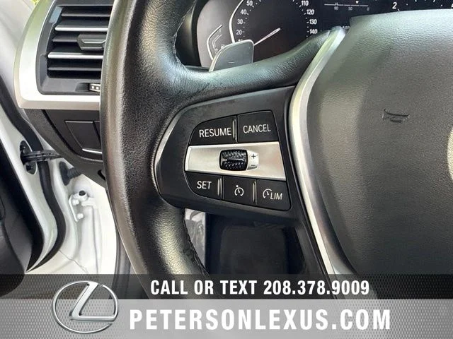 Used 2022  BMW xDrive30i image 25
