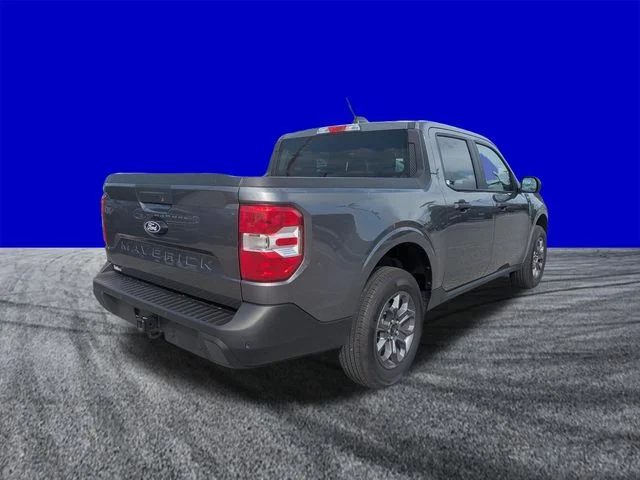 New 2026 Carbonized Gray Metallic Ford XLT image 4