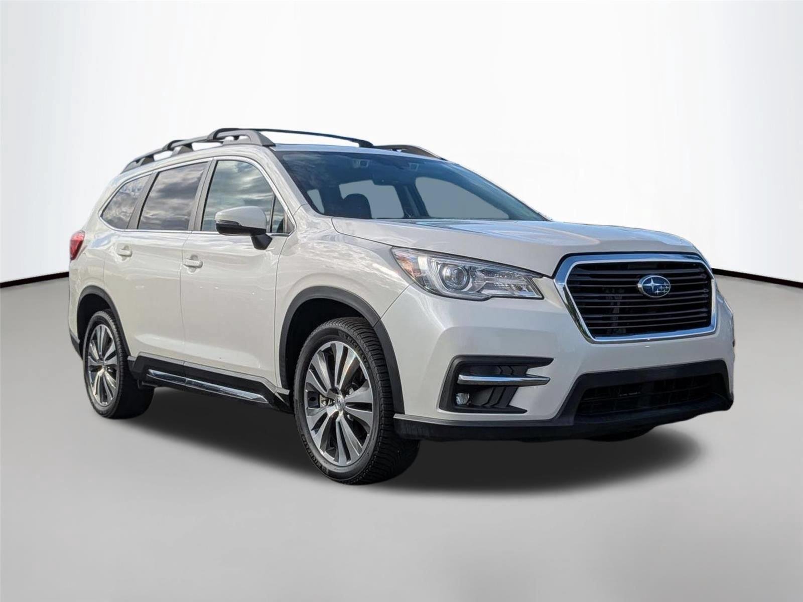 Used 2020 Crystal White Pearl Subaru Limited image 7