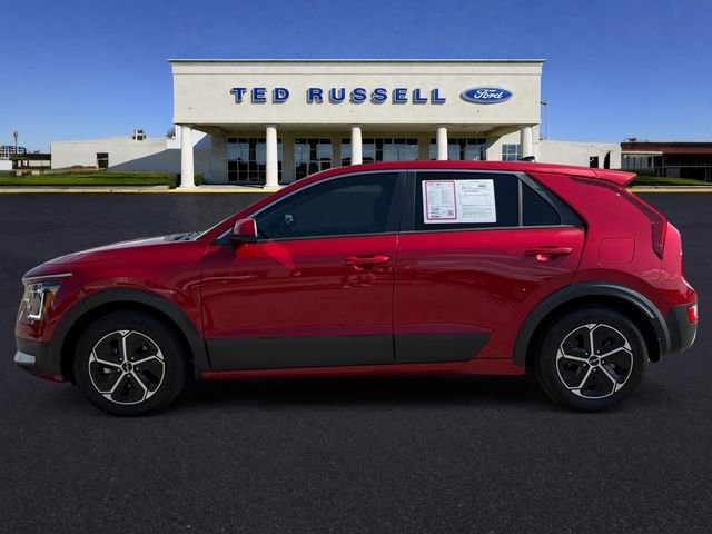 Certified Used 2023 Red Kia LX image 4