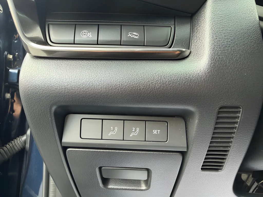 Used 2024 Blue Mazda 2.5 S Preferred Package image 9