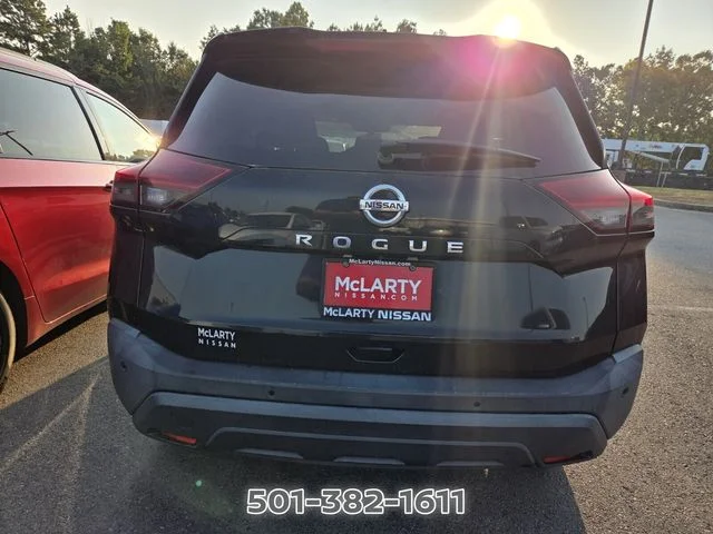 Used 2021 Black Nissan S image 3