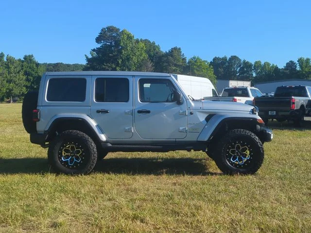 Used 2023 Silver Jeep Sahara image 14