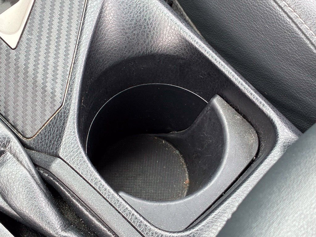 Used 2014 White Toyota Limited image 28