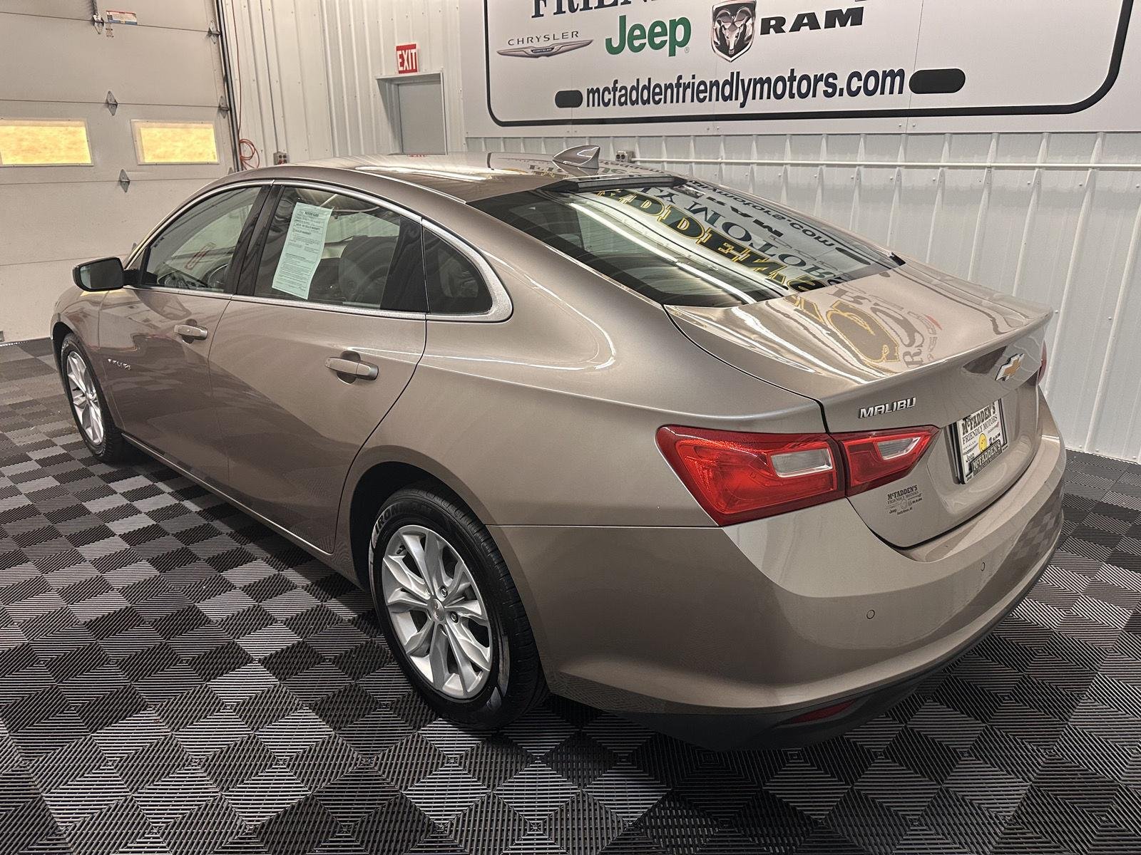 Used 2025 Mineral Gray Metallic Chevrolet LT image 8