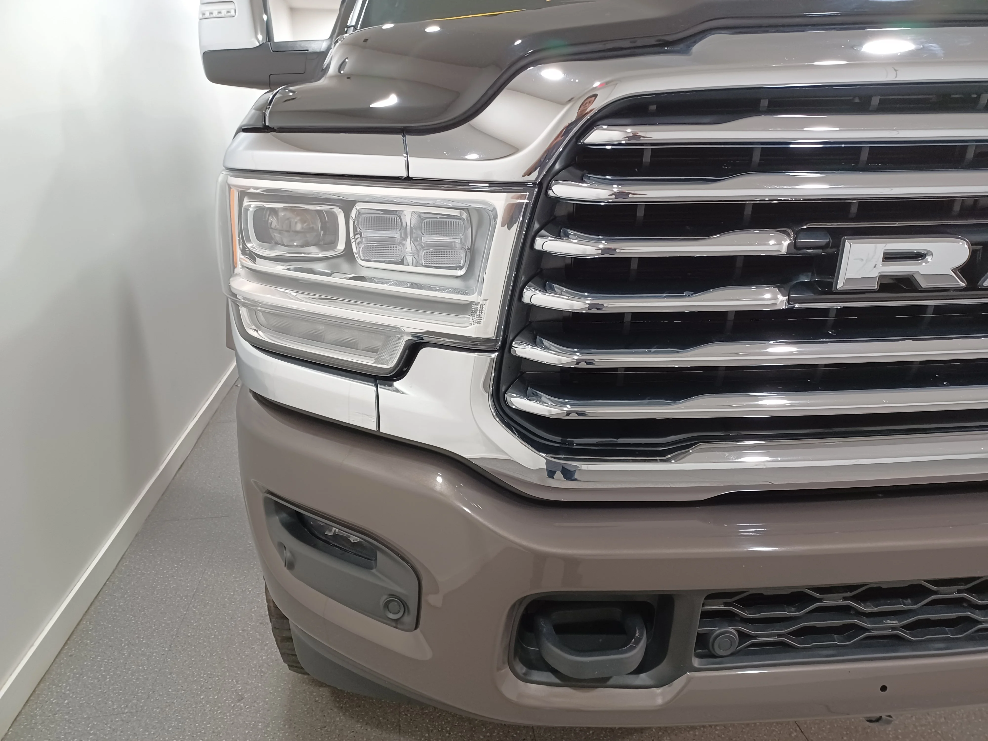 Certified Used 2024 Black Ram Limited Longhorn*6.7L Cummins | 35in Tires | Level | Nav | 360 Cam | Sunroof | Htd Whl | Pwr Boards image 4