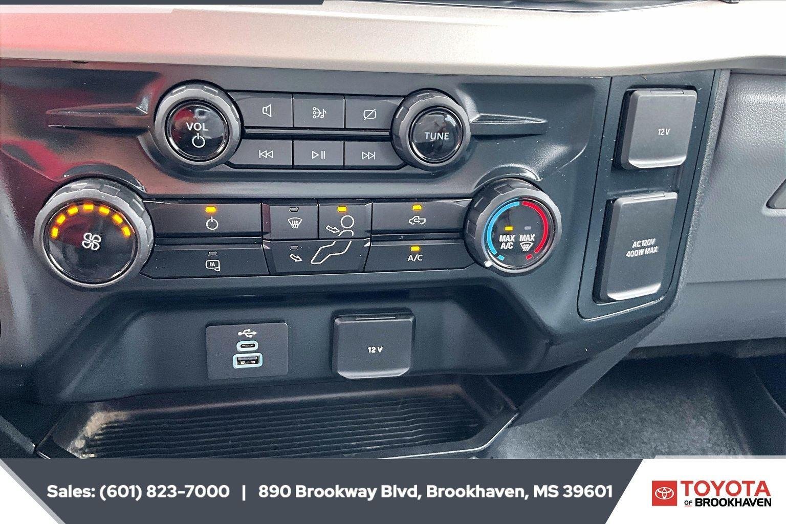 Used 2023 Oxford White Ford XL image 23