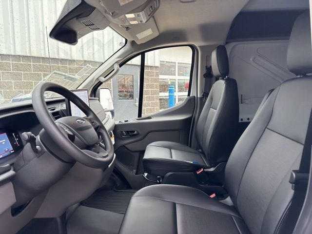 New 2026 Oxford White Ford Base image 12