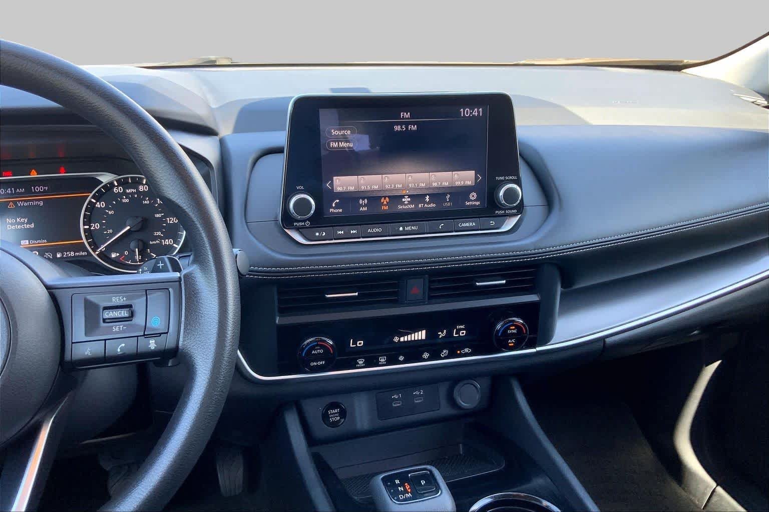 Pre-Owned 2024 Nissan Rogue SV