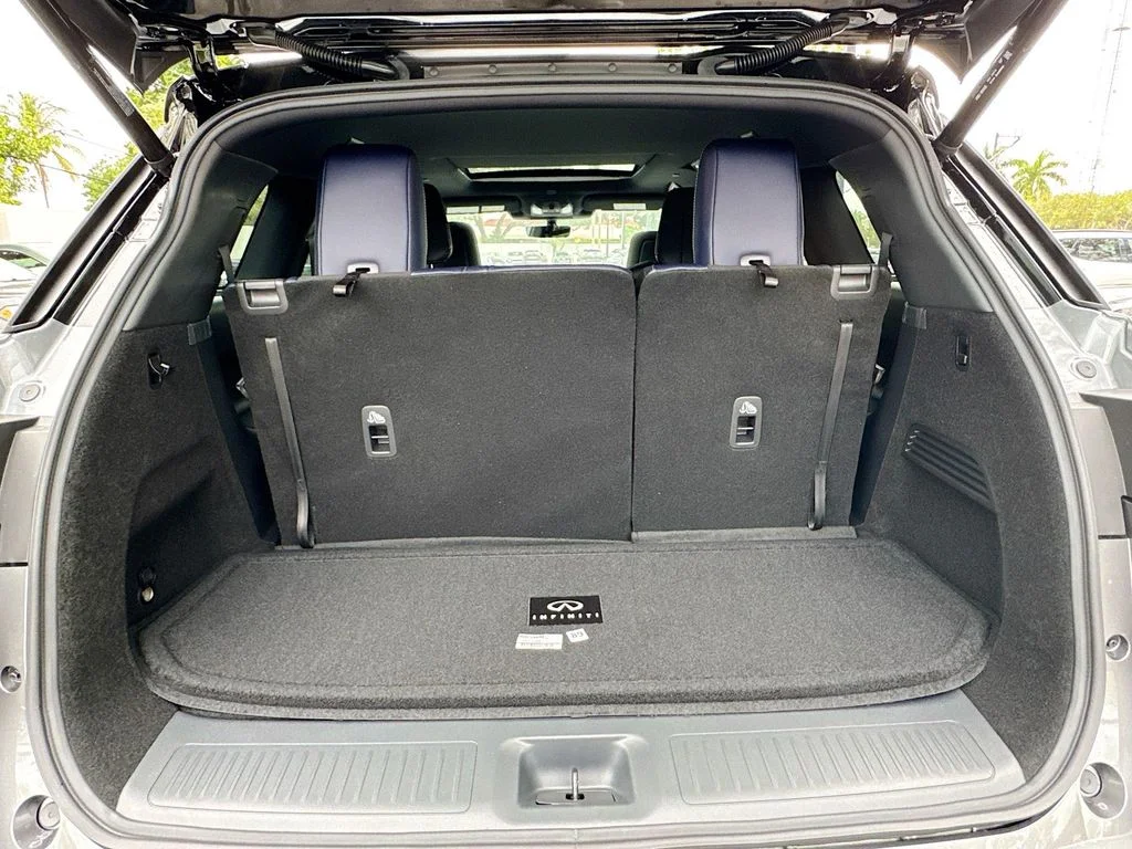 Certified Used 2026 Gray INFINITI SPORT image 29
