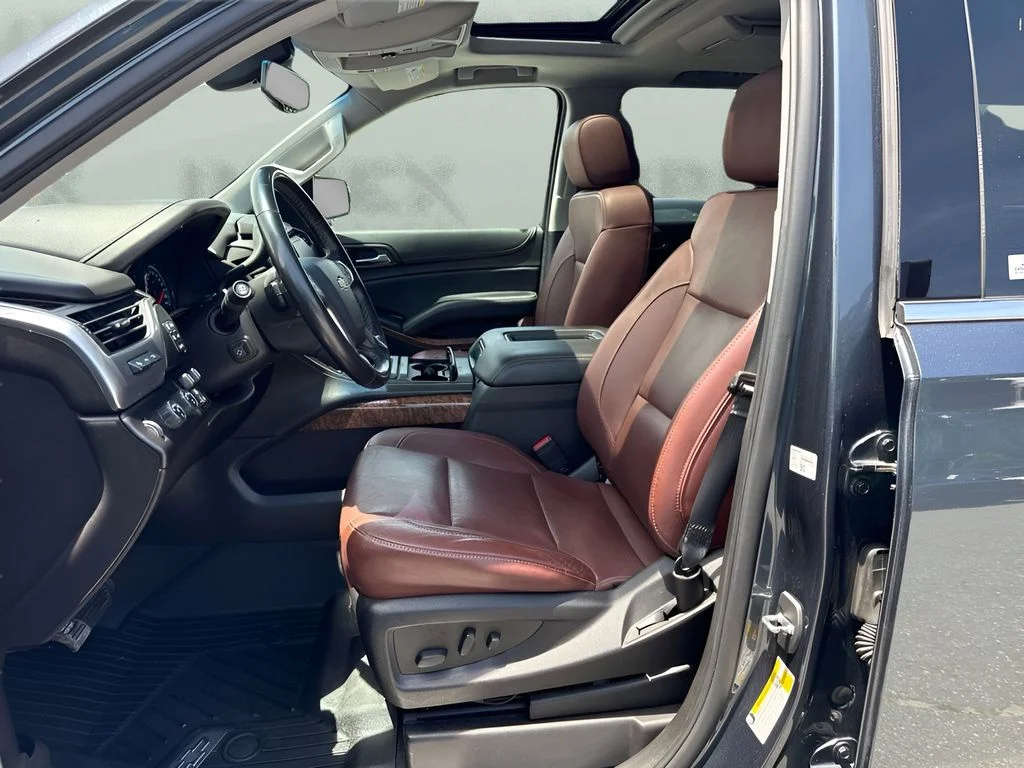 Used 2019 Gray Chevrolet Premier image 9