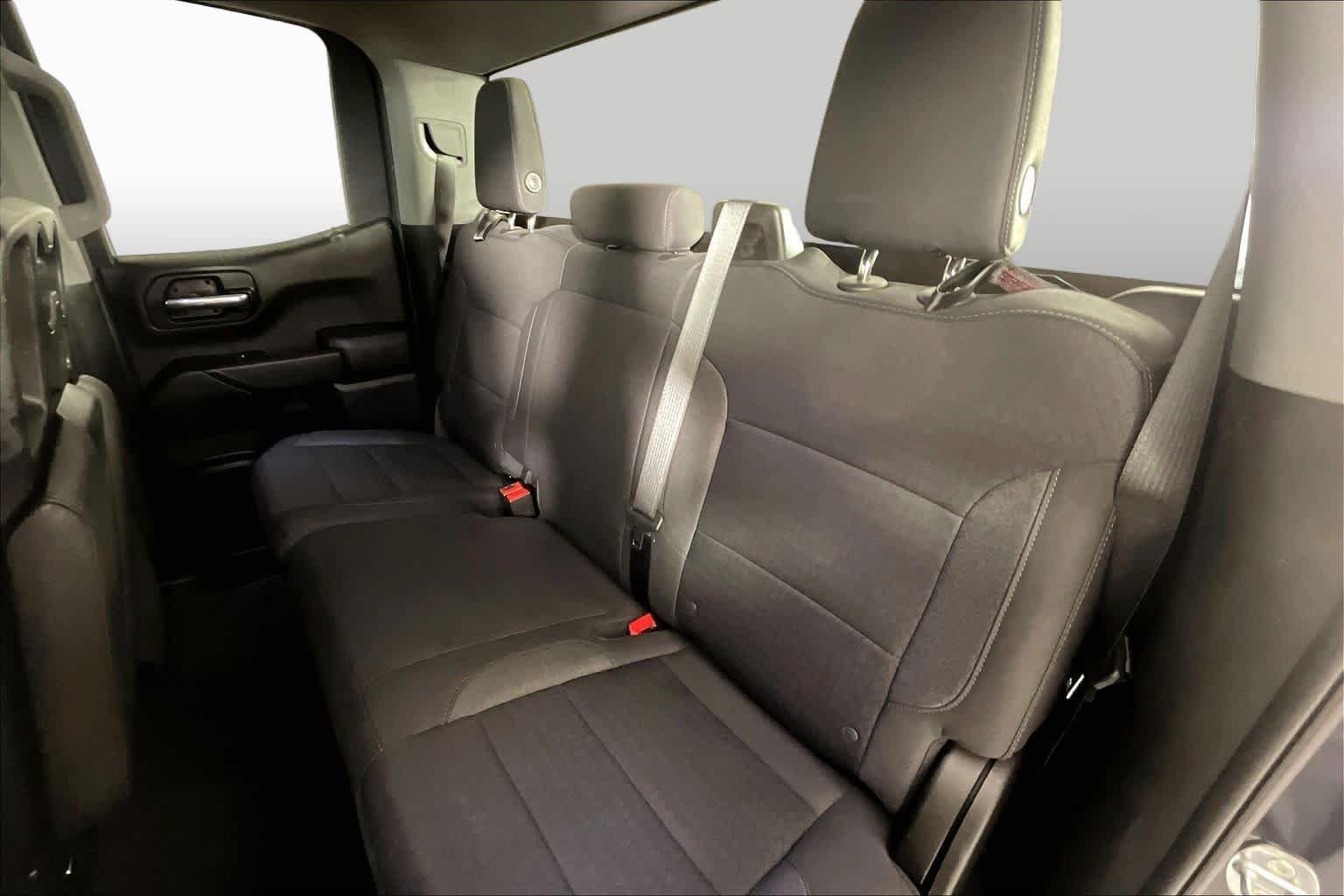 Used 2022 Dark Ash Metallic Chevrolet Custom image 18
