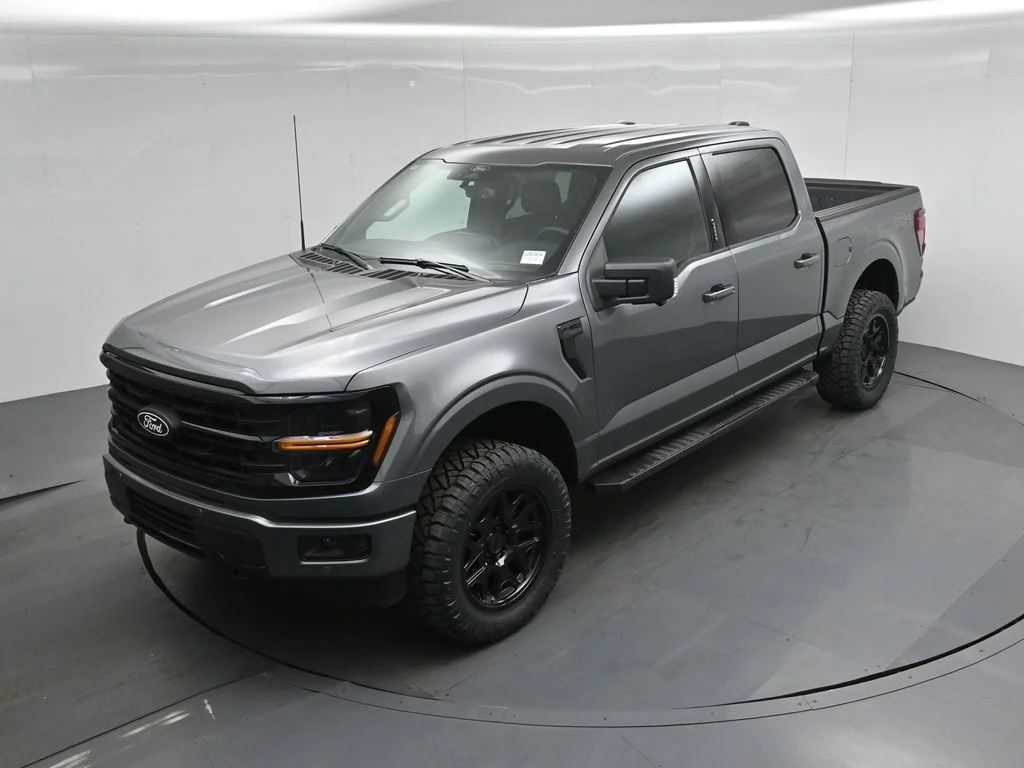 New 2026 Gray Ford XLT image 35