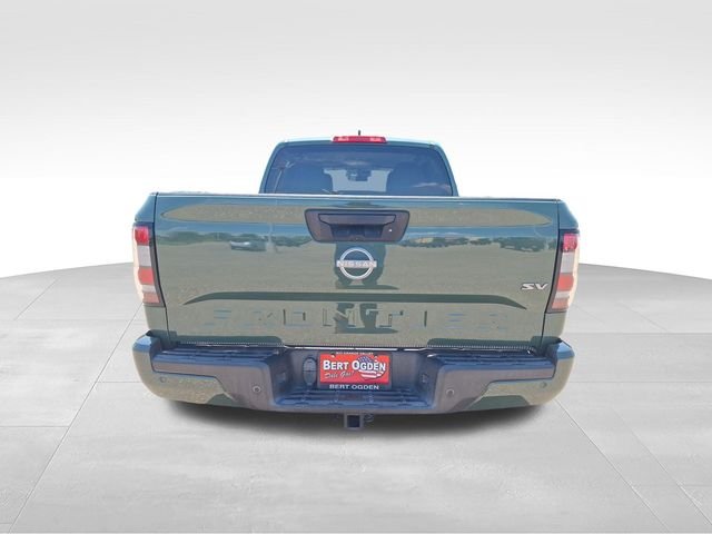 Used 2023 Green Nissan SV image 7