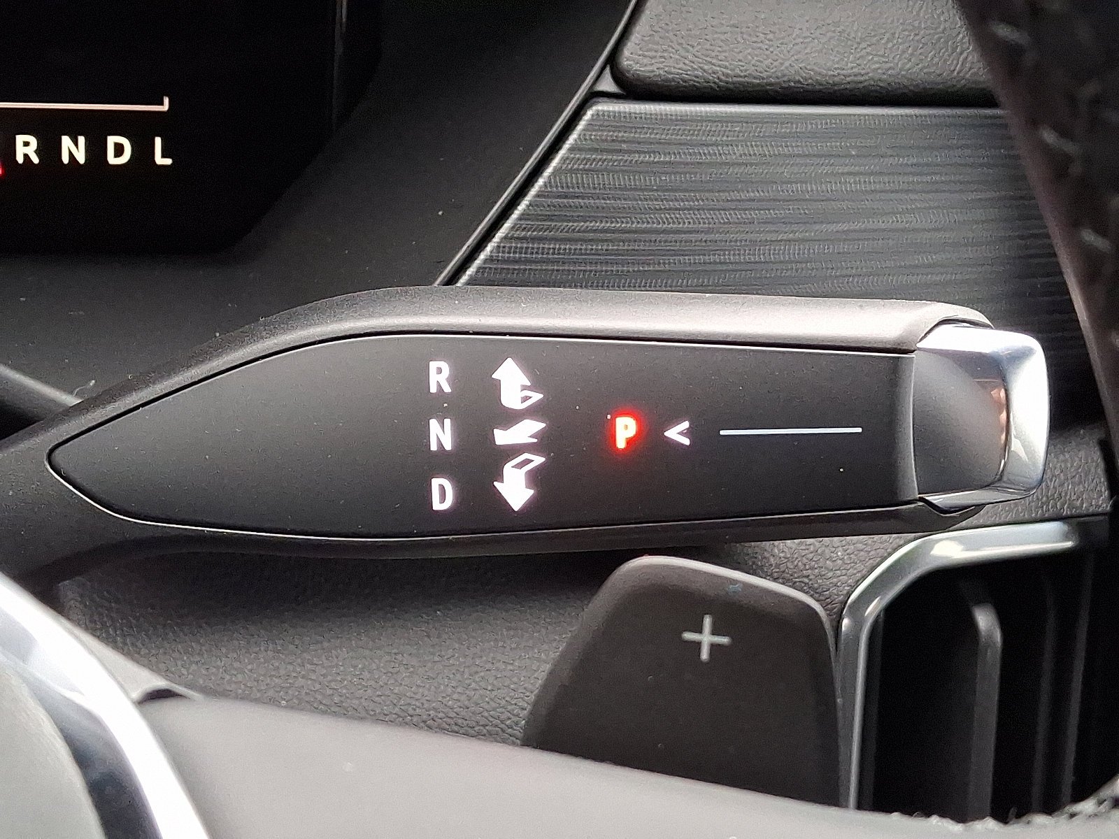 2026 GMC Acadia Elevation - Photo 9