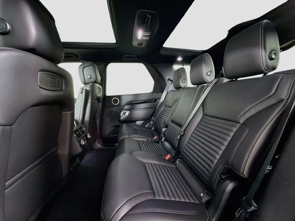 New 2026 Fuji White Land Rover S image 26