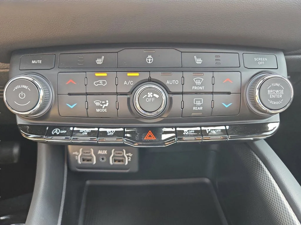 2025 Dodge Durango GT - Photo 13