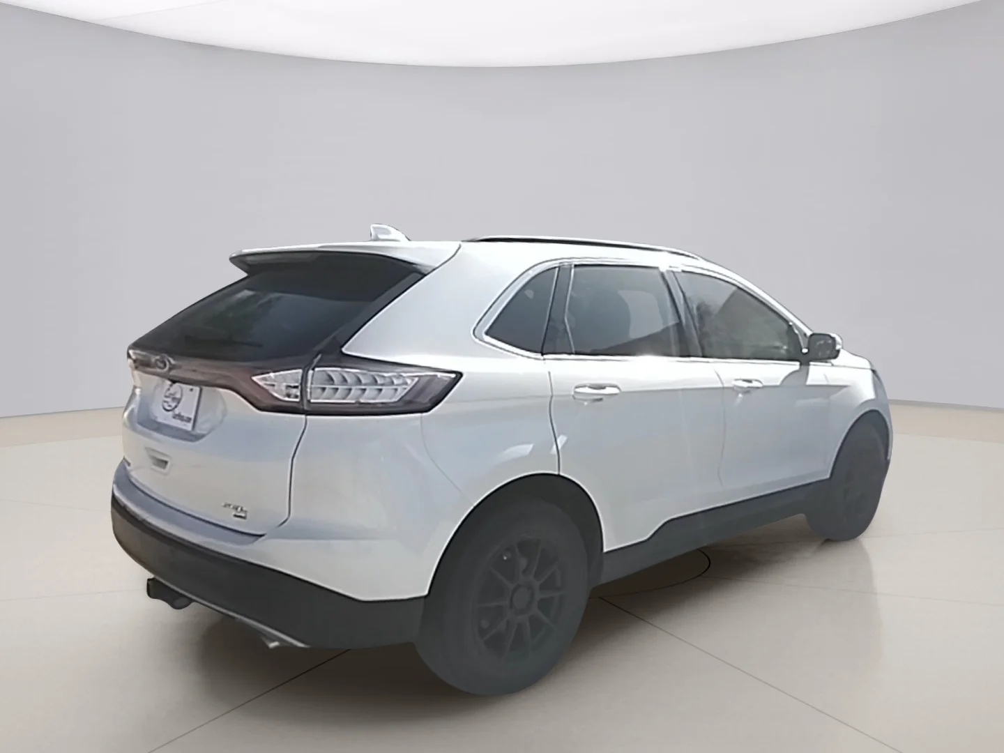 Used 2015 White Ford SEL image 5