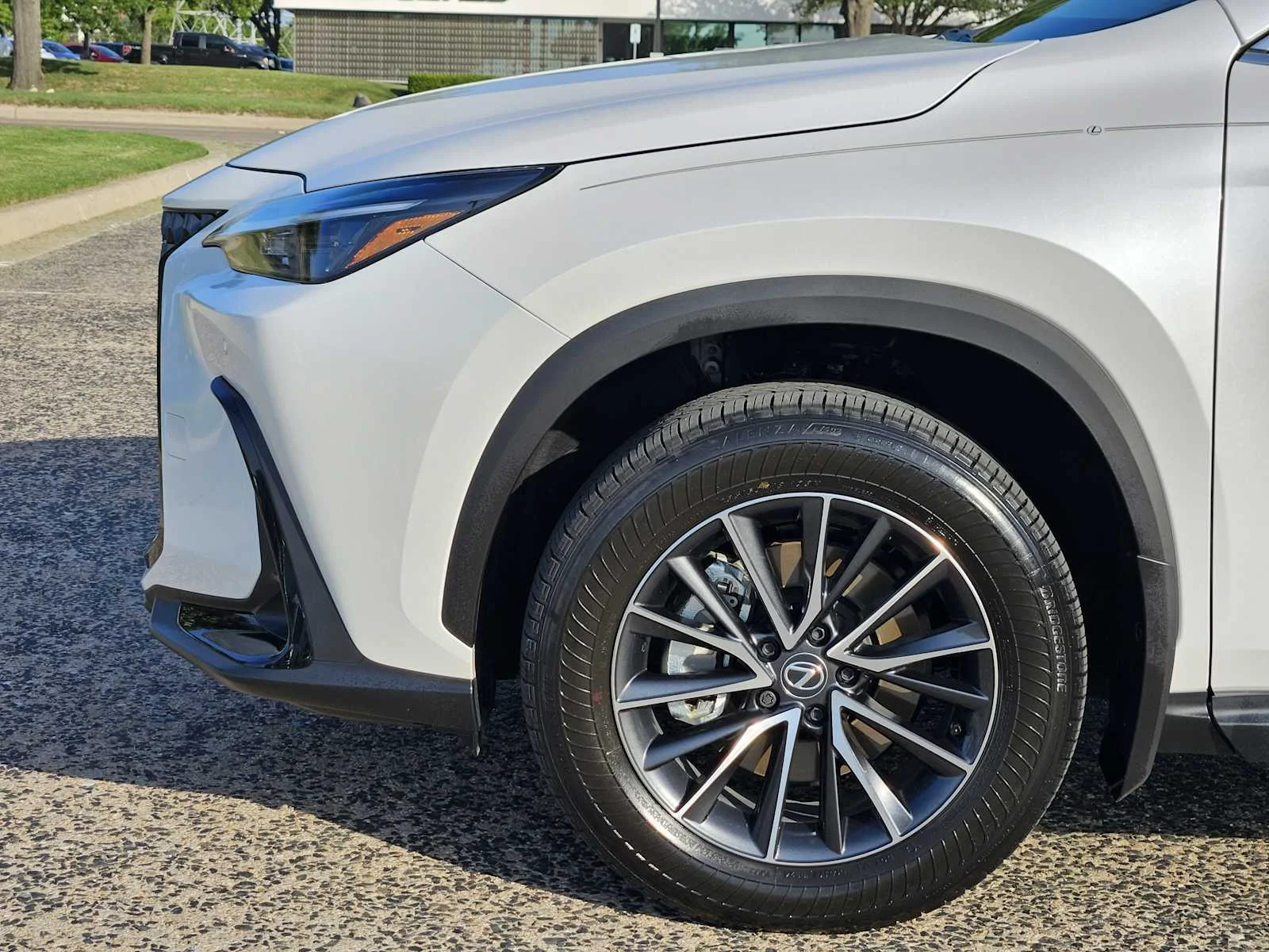 Certified Used 2025 Eminent White Pearl Lexus  image 5