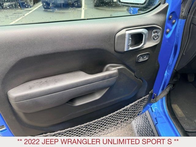 Used 2022 Blue Jeep Unlimited Sport S image 12