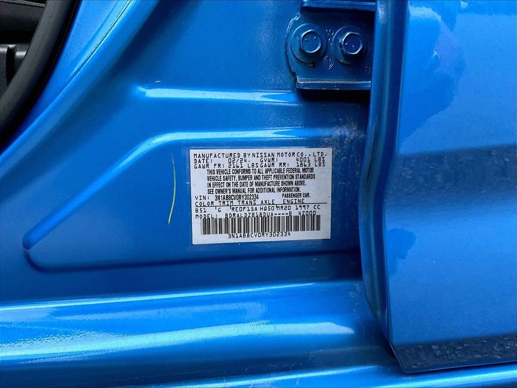 Used 2024 Blue Nissan SV image 9