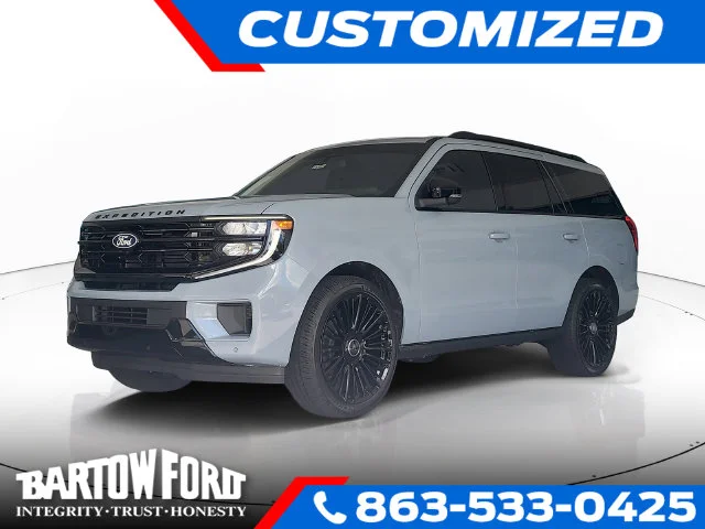 New 2027 Gray Metallic Ford Platinum image 1