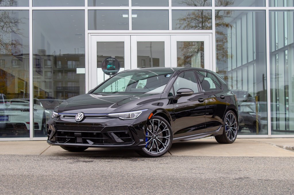 2026 Volkswagen Golf R Base