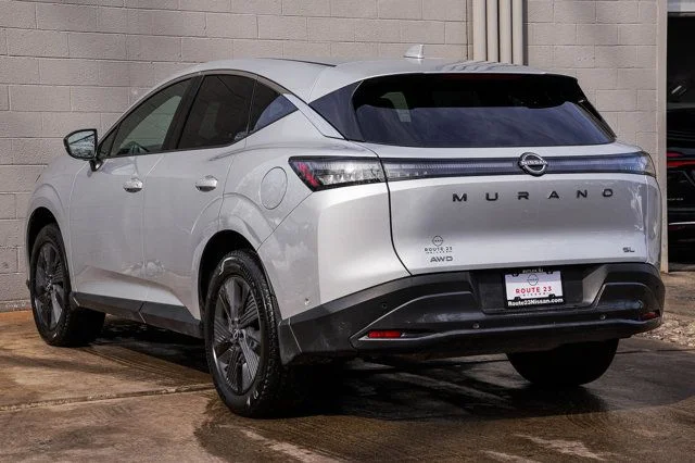 Certified Used 2025 Silver Nissan SL image 4