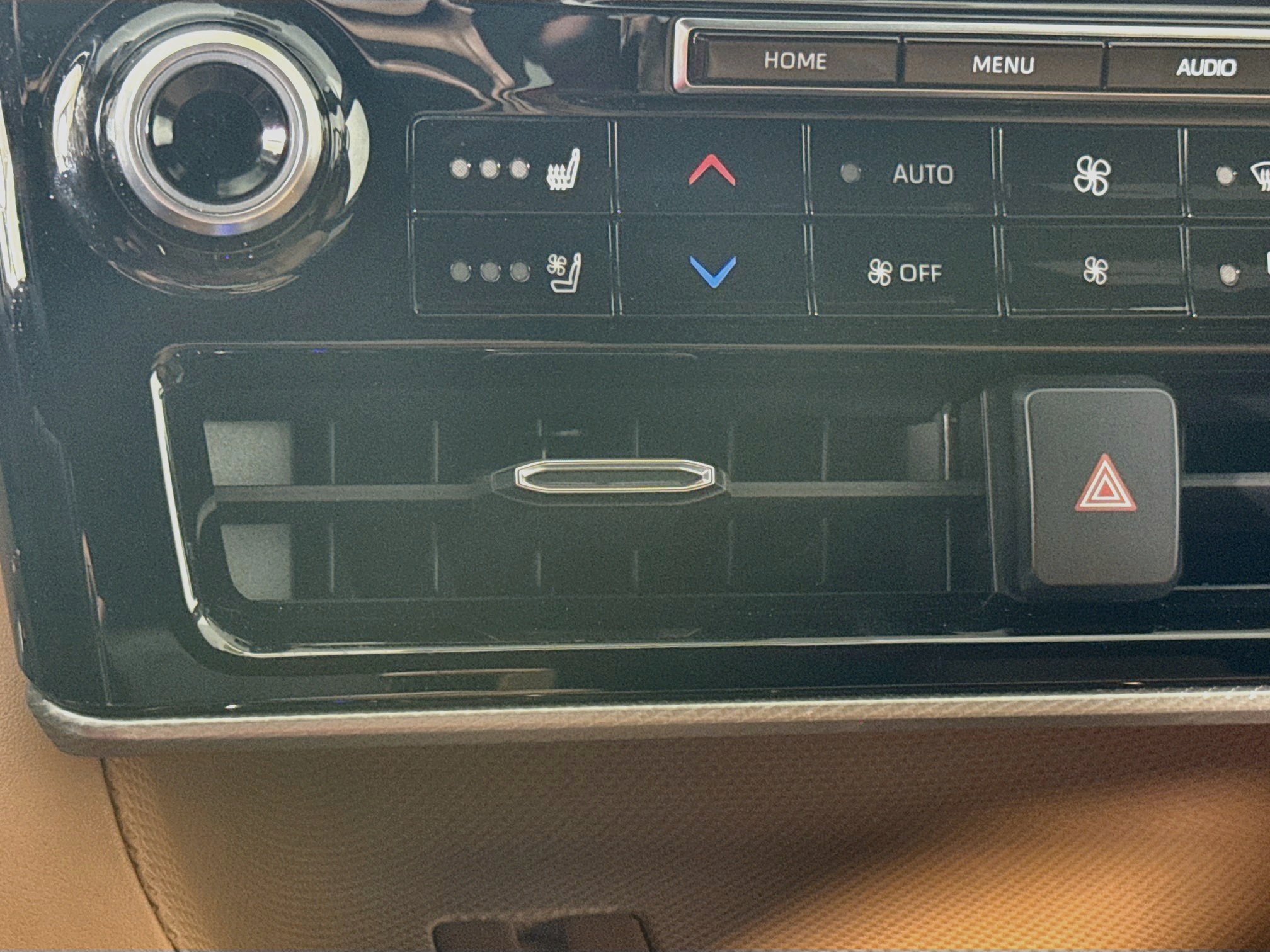 Used 2022 Wind Chill Pearl Toyota Platinum image 20
