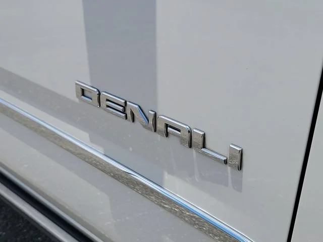 2019 GMC Yukon Denali - Photo 7