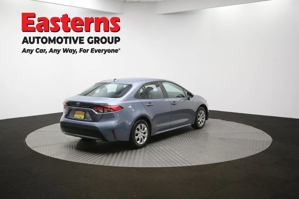 Used 2022 Gray Toyota LE image 37