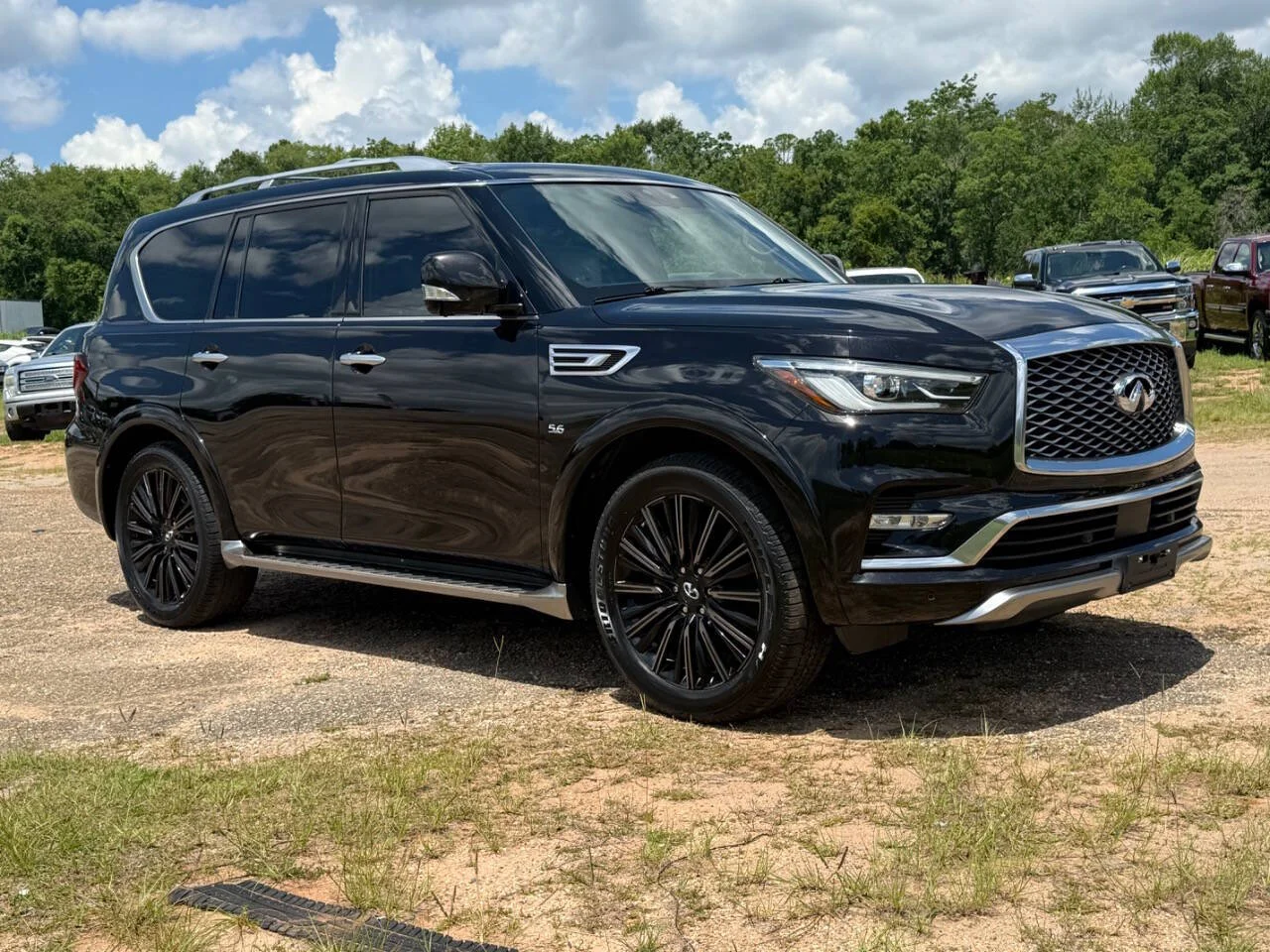 Used 2019 Black INFINITI Limited AWD 4dr SUV image 7