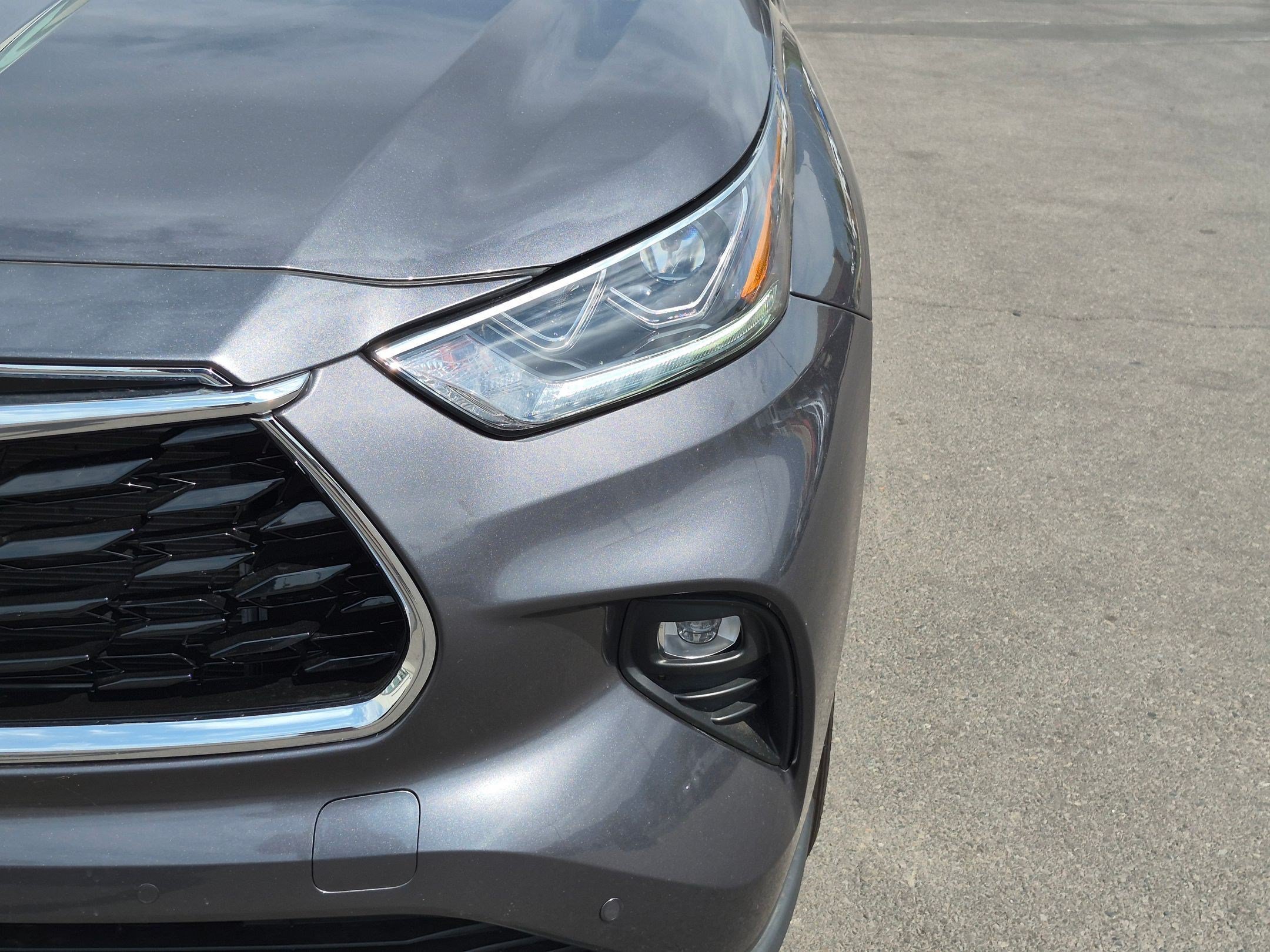 Used 2025 Magnetic Gray Metallic Toyota Limited image 11