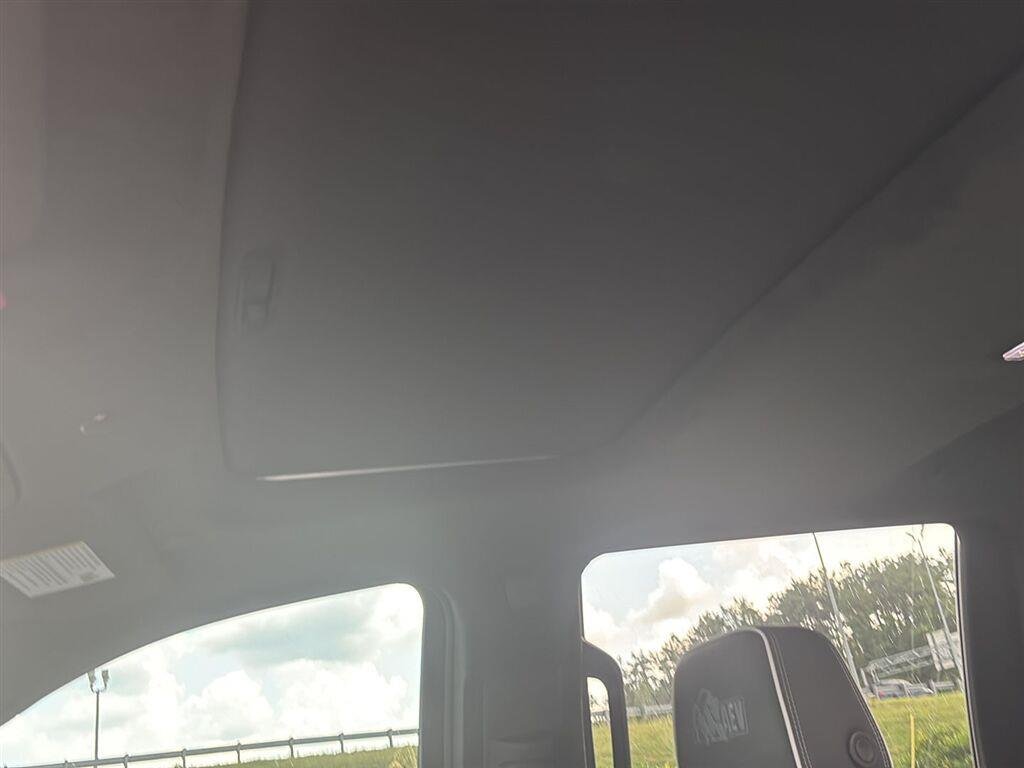 Used 2025 Summit White GMC AT4X image 5